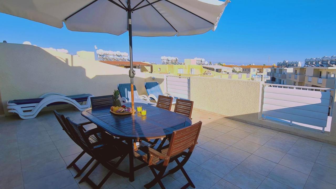 Stay Sunshine Apartment Paralimni Exterior foto